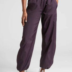 NWT Athleta Grace Warm Up Pant size Medium Tall MT